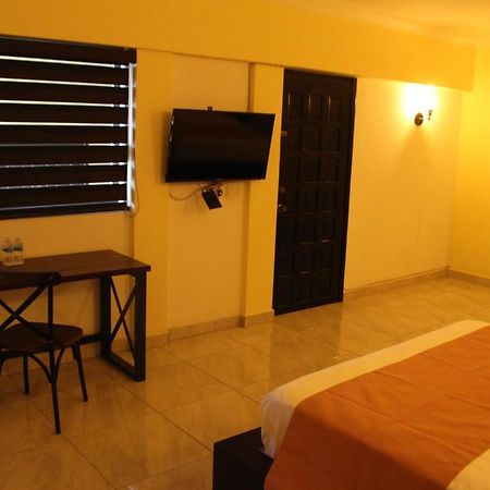 Hotel Boutique Rosa De Lima Santa Rosa de Jauregui Buitenkant foto