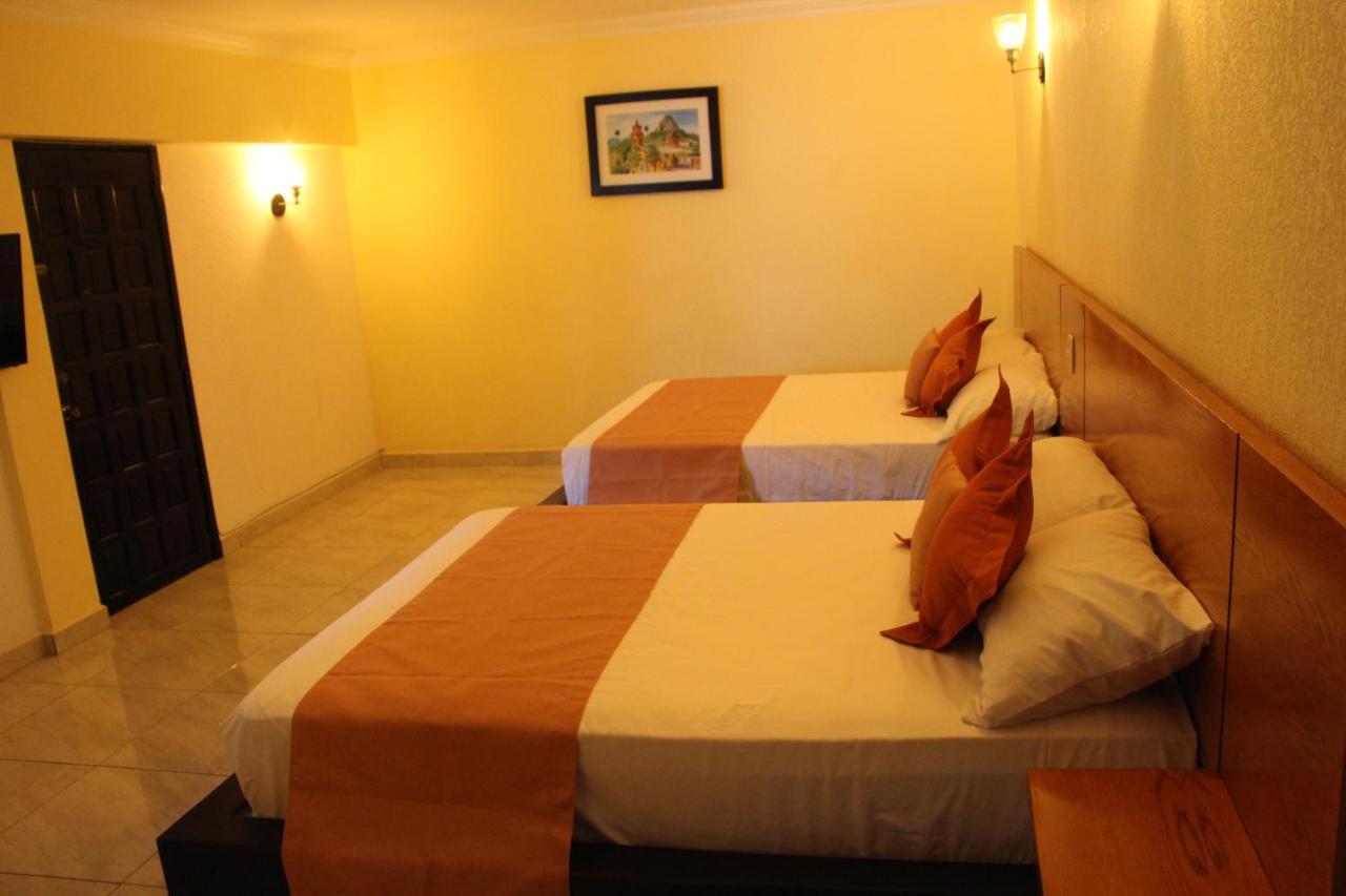 Hotel Boutique Rosa De Lima Santa Rosa de Jauregui Buitenkant foto