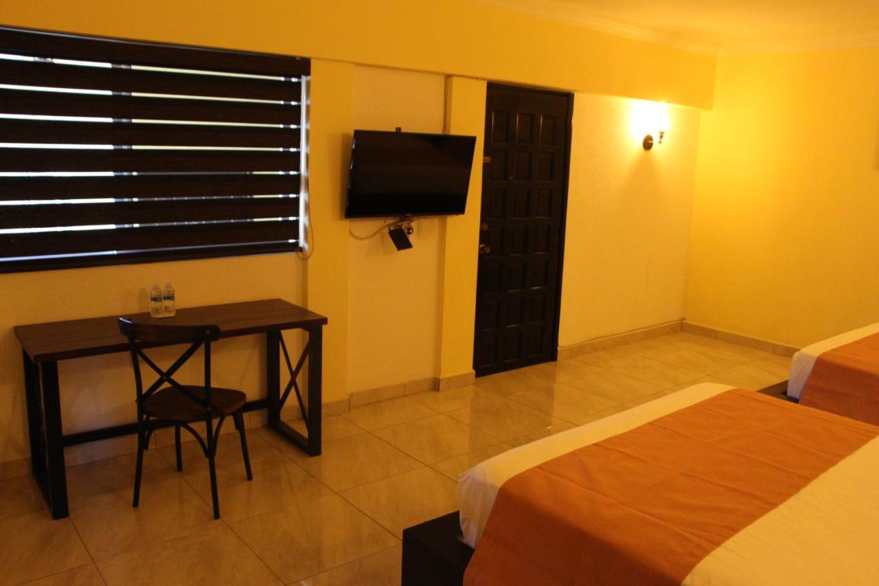 Hotel Boutique Rosa De Lima Santa Rosa de Jauregui Buitenkant foto