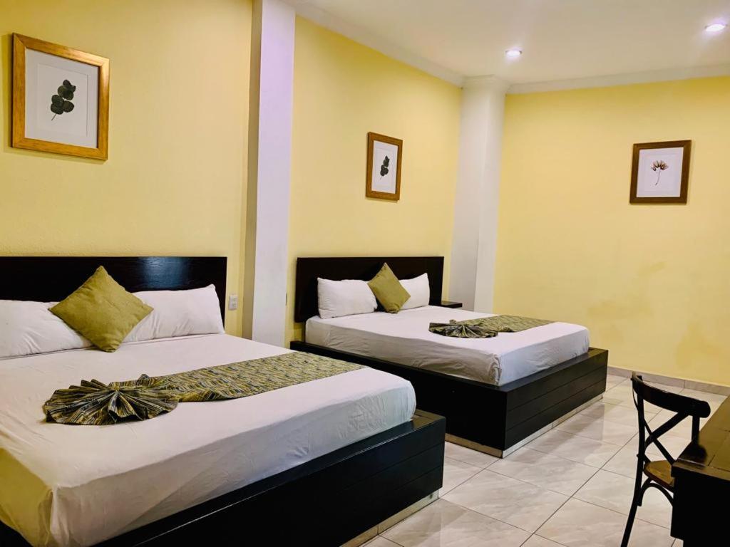 Hotel Boutique Rosa De Lima Santa Rosa de Jauregui Buitenkant foto