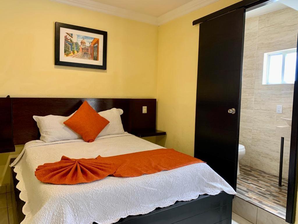 Hotel Boutique Rosa De Lima Santa Rosa de Jauregui Buitenkant foto