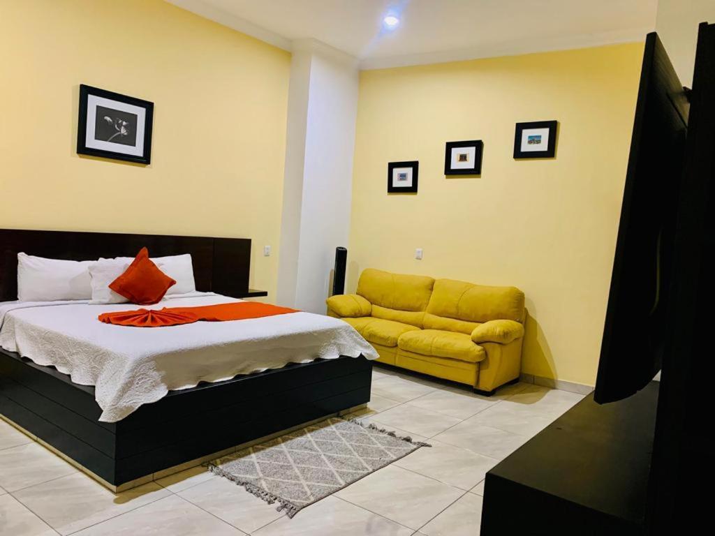 Hotel Boutique Rosa De Lima Santa Rosa de Jauregui Buitenkant foto